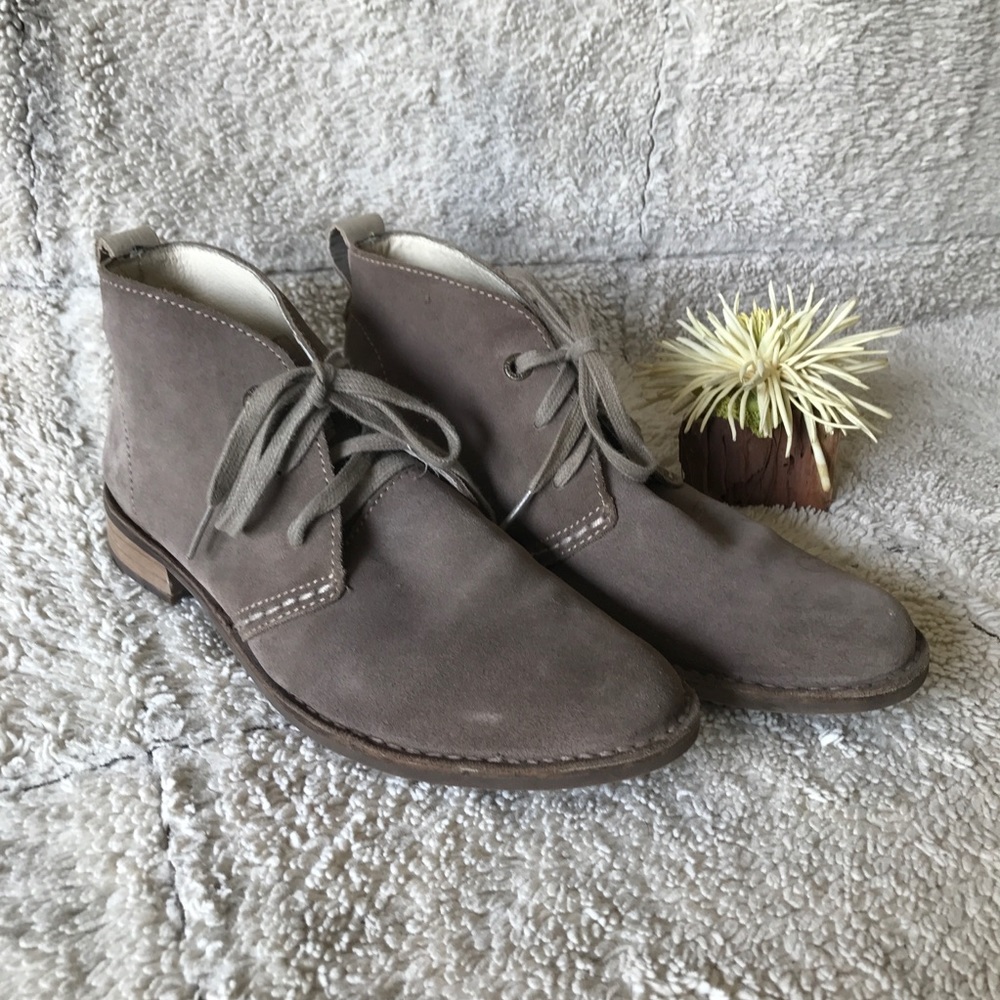 Bussola chukka laced boot